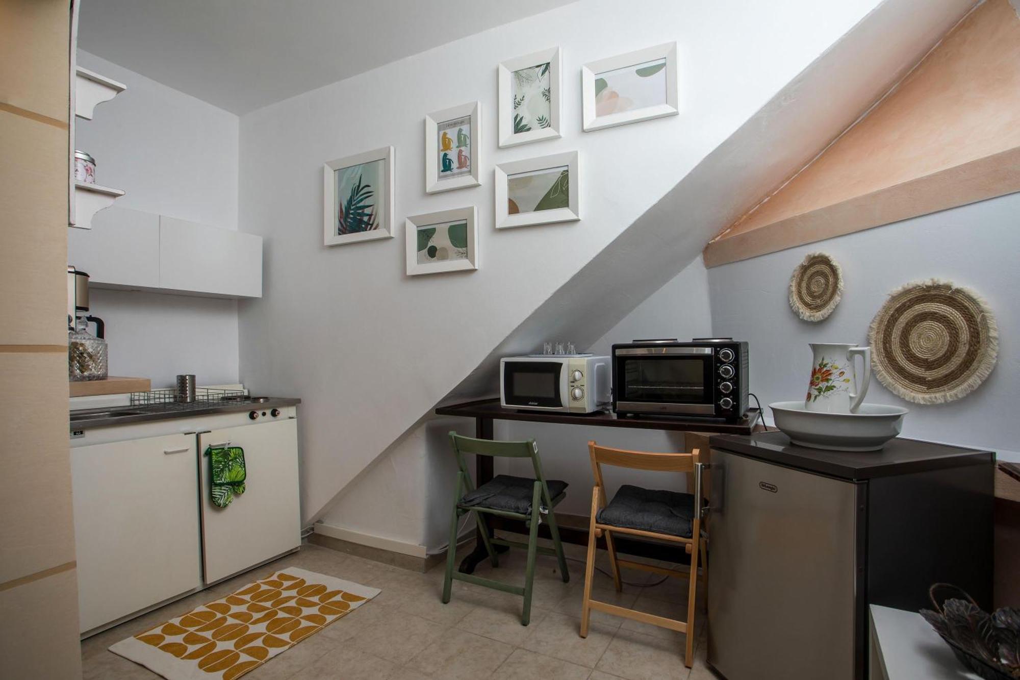 Iriada House Rhodes City ภายนอก รูปภาพ