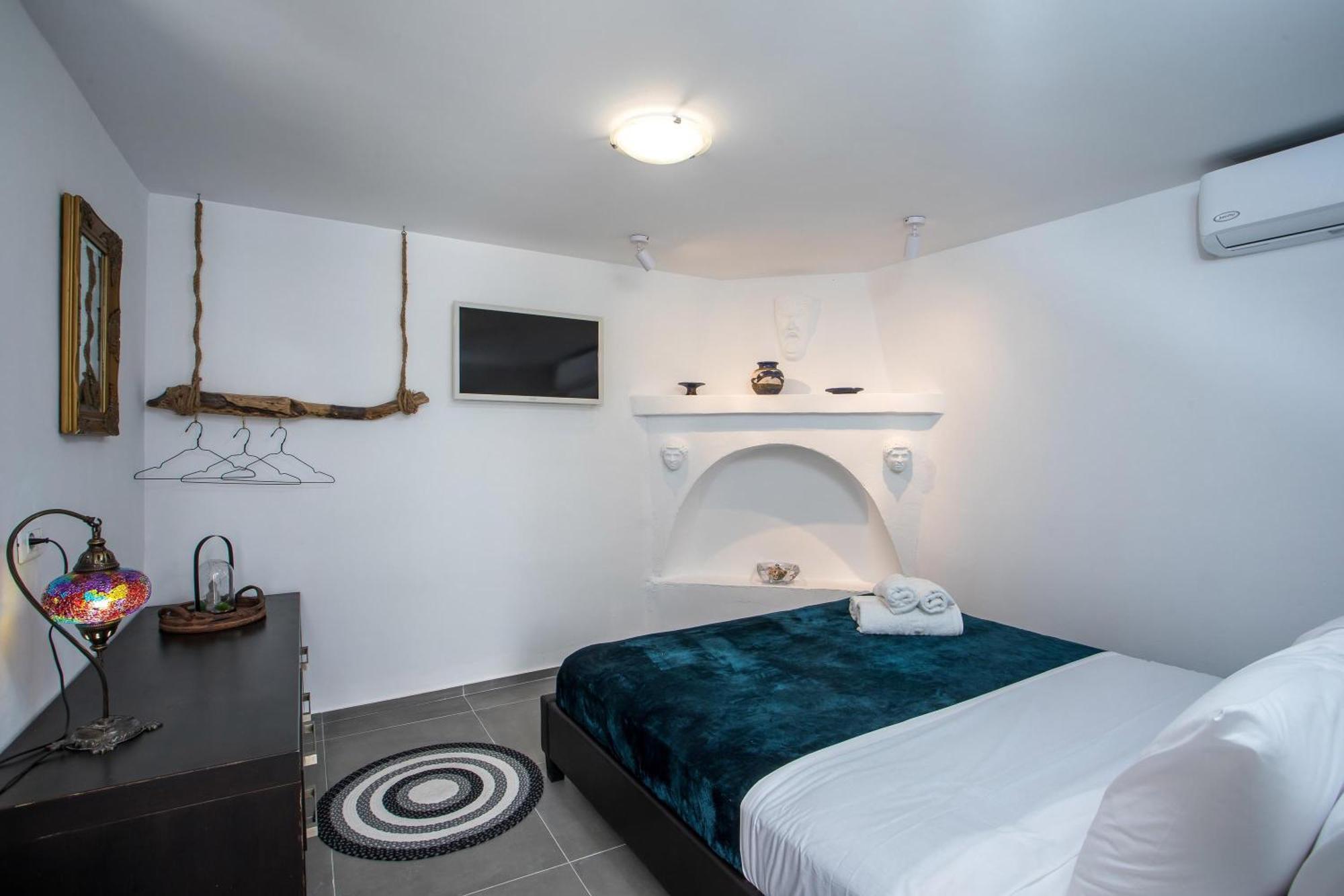 Iriada House Rhodes City ภายนอก รูปภาพ